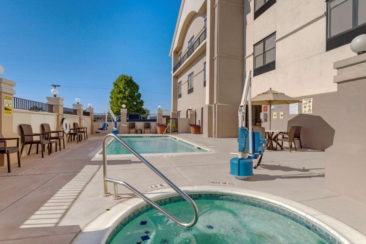 Comfort Suites La Porte - Baytown Eksteriør billede